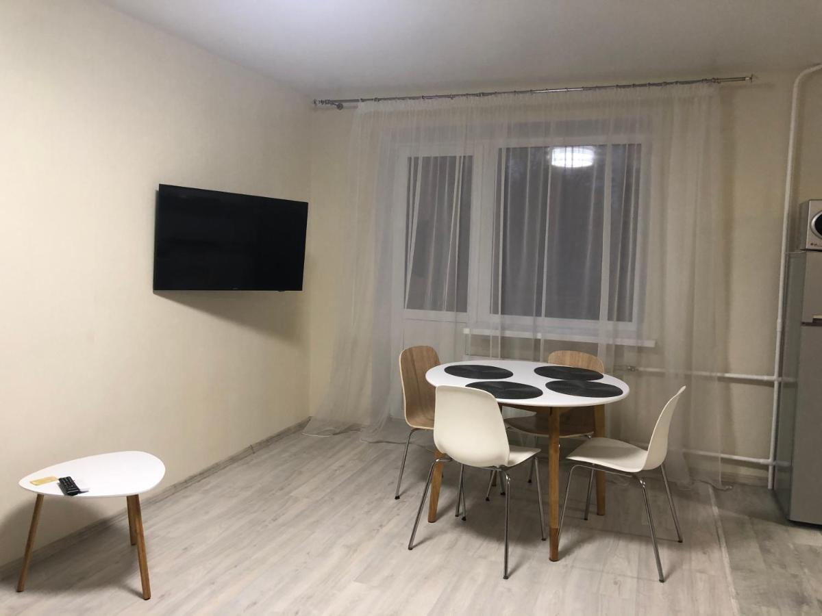 Cosy flat in the city centre Chernihiv Exterior photo